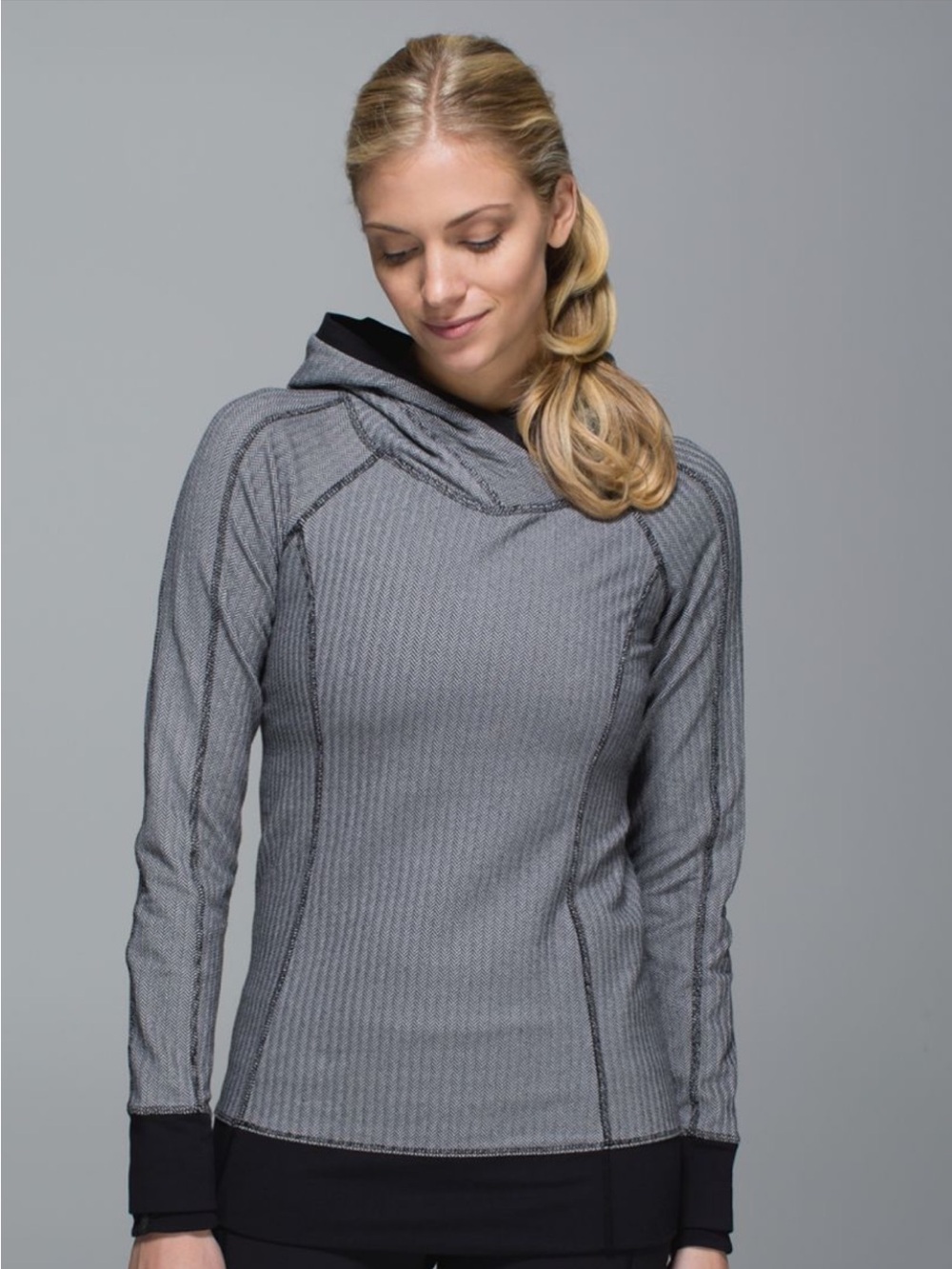 lululemon athletica Think Fast Hoodie- Size 4- Black White Herringbone Print